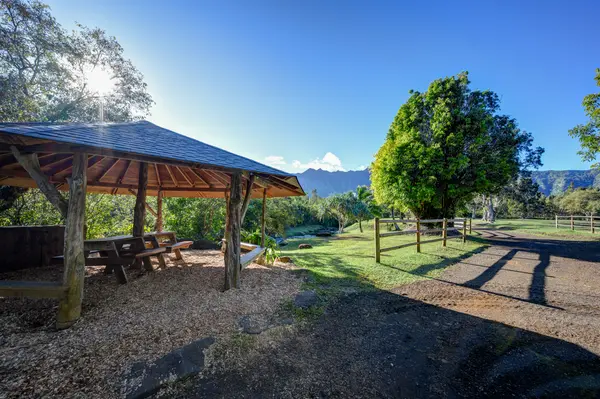 2818 KAMOOKOA RD #1, Kilauea, HI 96754