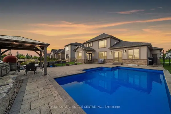 303 Sunnybrae AVE, Innisfil, ON L9S 1E5