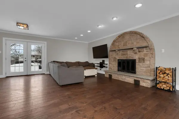 235 St Vincent ST, Barrie, ON L4M 3Z7