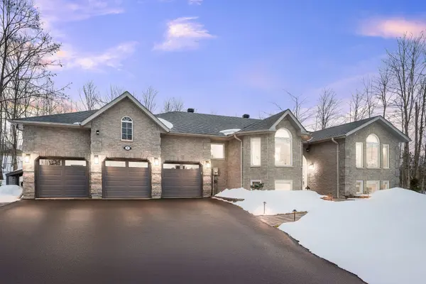 1 Pineview DR, Oro-medonte, ON L0L 2L0