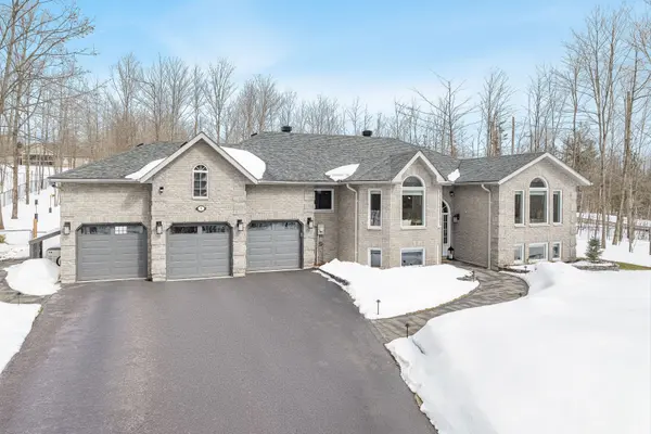 1 Pineview DR, Oro-medonte, ON L0L 2L0
