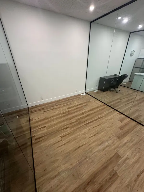 136 Guelph ST #2, Halton Hills, ON L7G 4A1