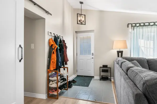 1305 DORCHESTER AVE, Carlington - Central Park, ON K1Z 8E8