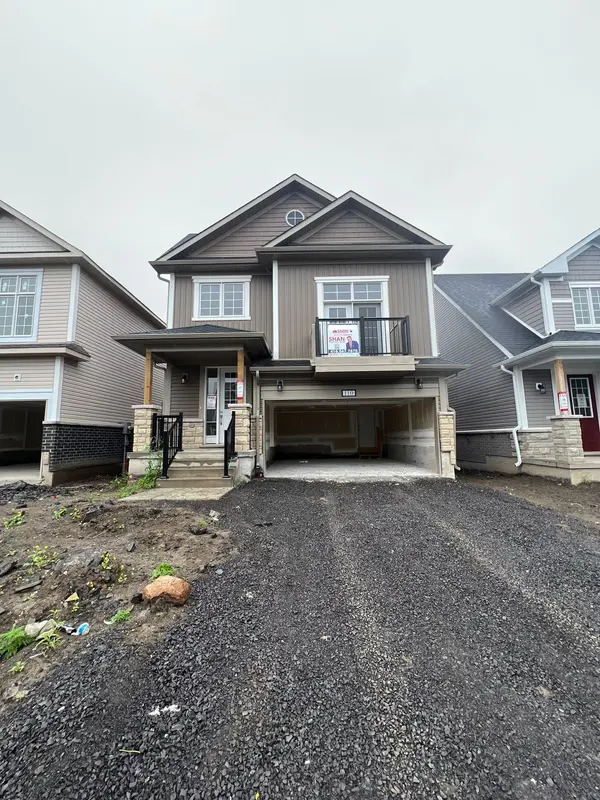 110 Oakmont DR, Loyalist, ON K0H 1G0