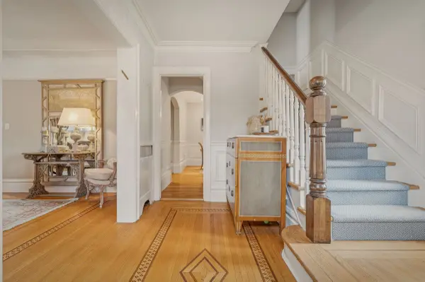 74 OAK KNOLL DR, Hamilton, ON L8S 4C4