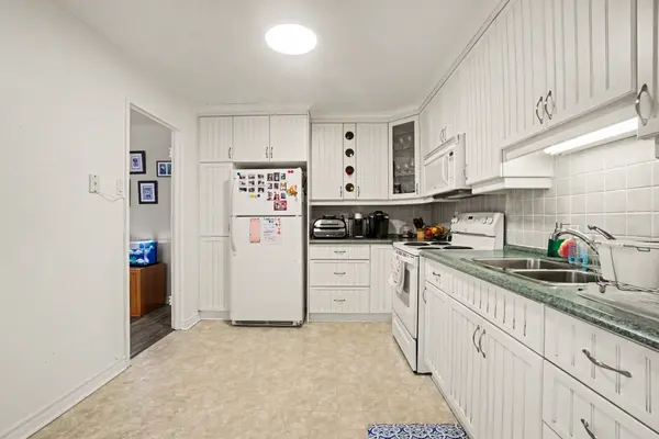 1485 Baseline RD W #509, Belair Park - Copeland Park And Area, ON K2C 3L8