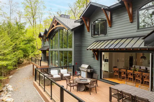 1316 East Bay RD #4A, Muskoka Lakes, ON P0C 1M0