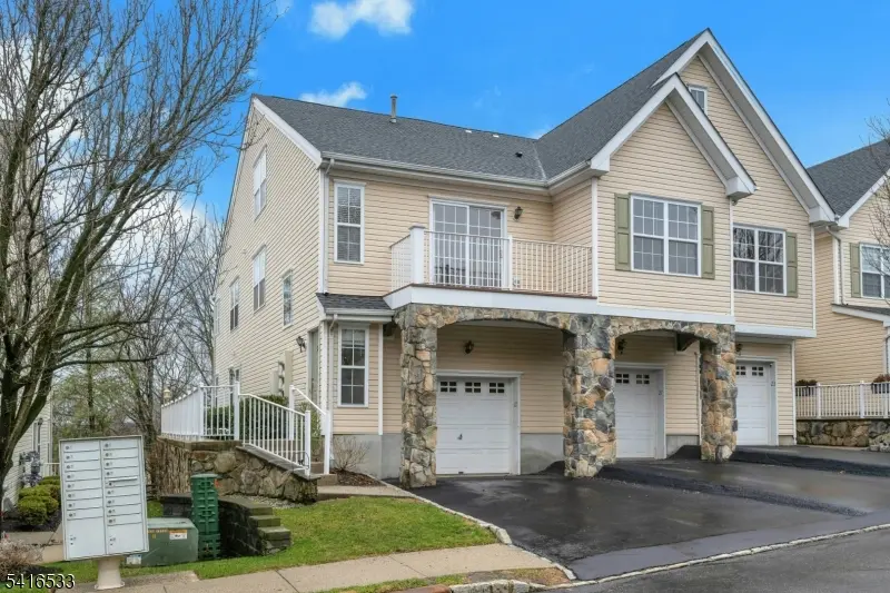 22 Mountainside Dr #22, Pompton Lakes Boro, NJ 07442
