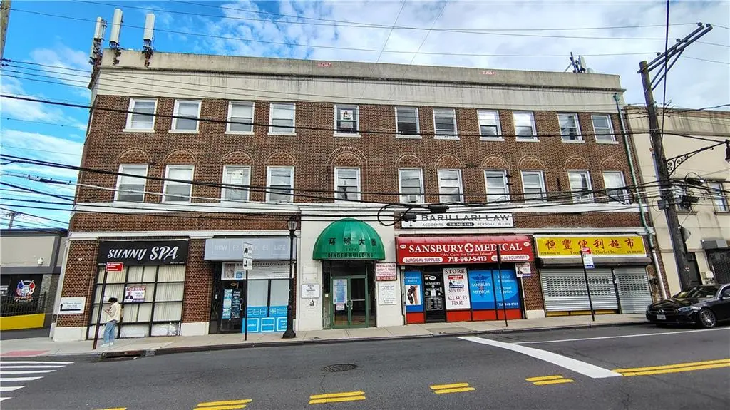 3974 Amboy RD, Staten  Island, NY 10308