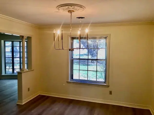 6122 Burgundy Drive, Shreveport, LA 71105