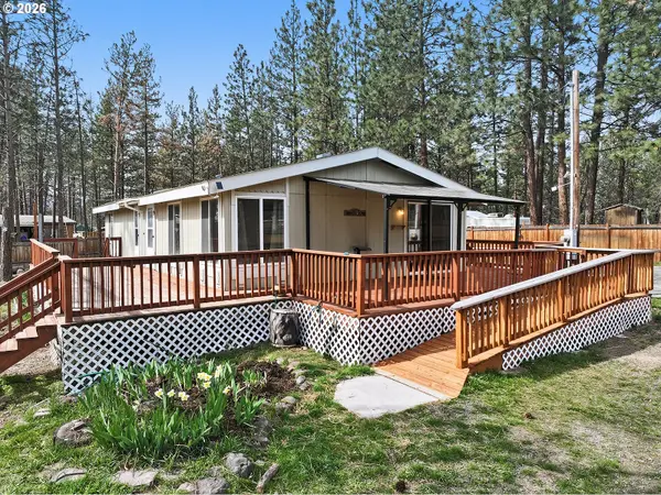 39 N EAGLE POINT RD, Tygh Valley, OR 97063