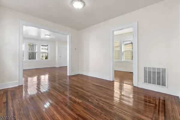 24 Irving Ave, Newark City, NJ 07112