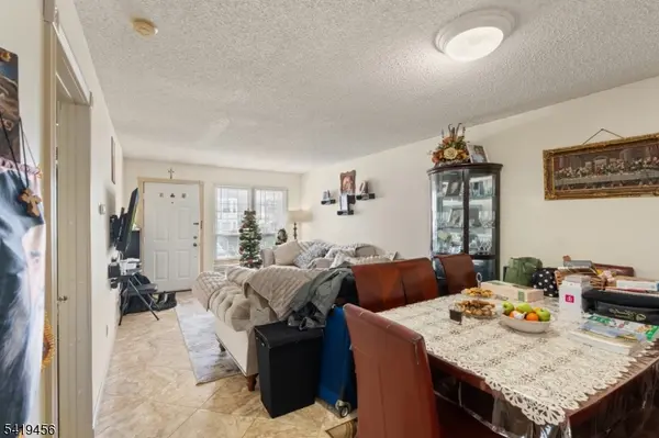 1338 Lavender Ct, Mahwah Twp., NJ 07430