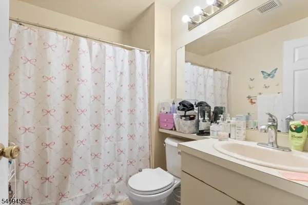 1338 Lavender Ct, Mahwah Twp., NJ 07430