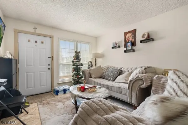 1338 Lavender Ct, Mahwah Twp., NJ 07430