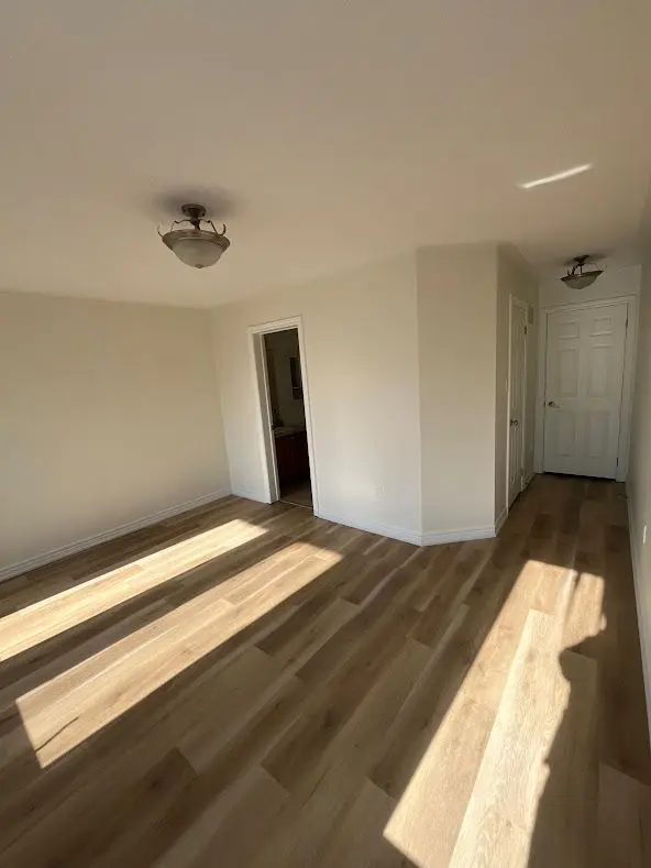 12 kawneer TER, Toronto E04, ON M1P 0C3