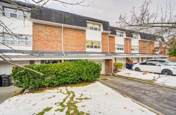 145 Purpledusk TRL, Toronto E09, ON M1E 4C9