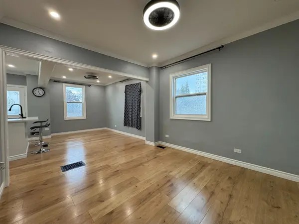 238 Dearborn AVE, Oshawa, ON L1G 4Z4