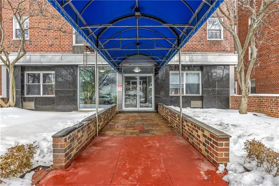 2580 Ocean Pkwy #3P, Brooklyn, NY 11235