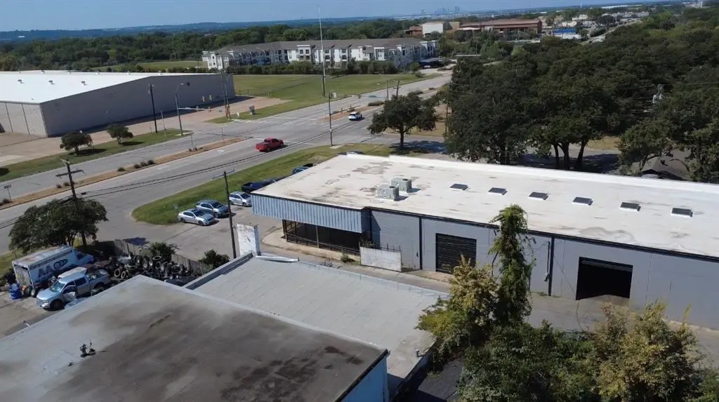 348 W Hurst Boulevard, Hurst, TX 76053