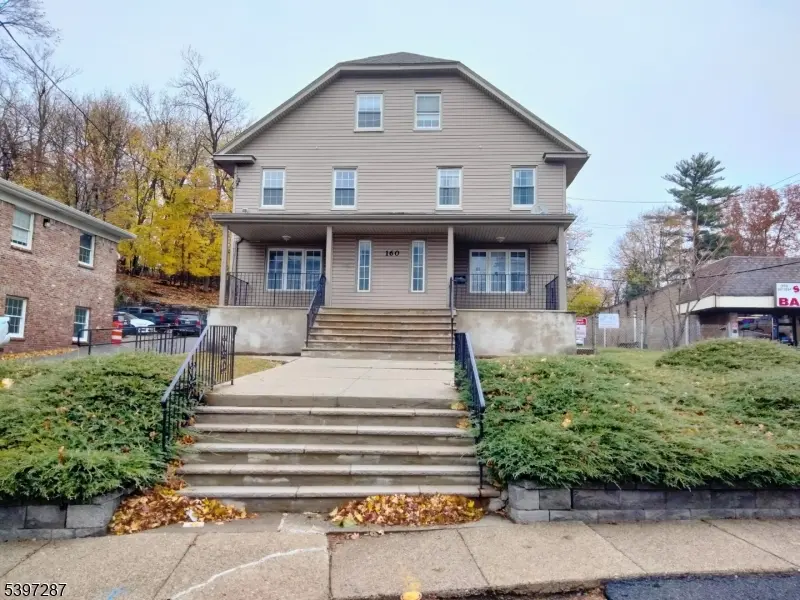 160 Bloomfield Ave, Verona Twp., NJ 07044