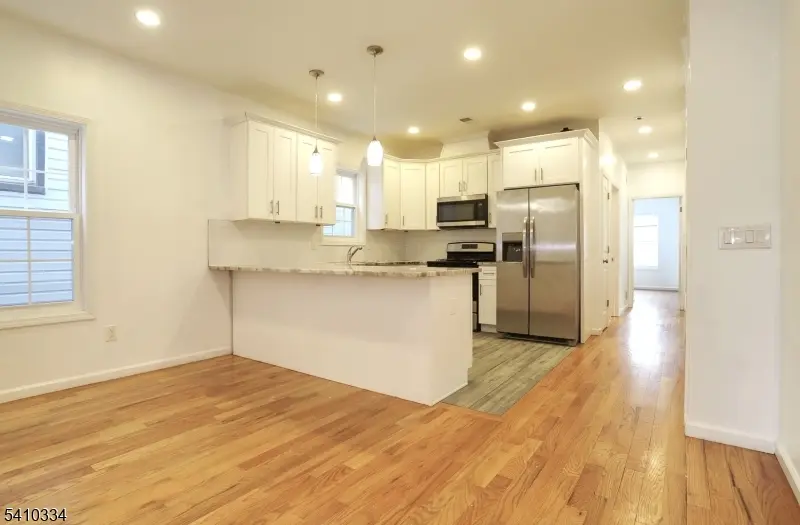 345 N 2Nd St, East Newark Boro, NJ 07029