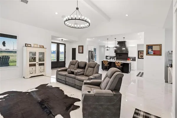 6770 Fm 1372 Road, North Zulch, TX 77872