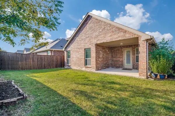 2138 Hobby Drive, Forney, TX 75126