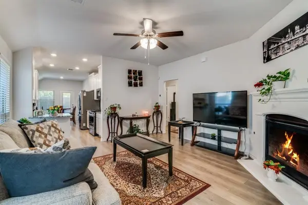 2138 Hobby Drive, Forney, TX 75126