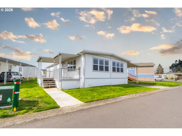 13900 SE HIGHWAY 212 #186, Clackamas, OR 97015