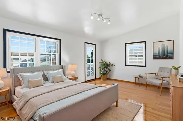 22 Schuyler Ave, Kearny Town, NJ 07032