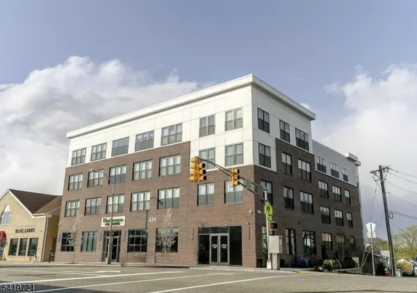 459 Bloomfield Ave #204, Caldwell Boro Twp., NJ 07006