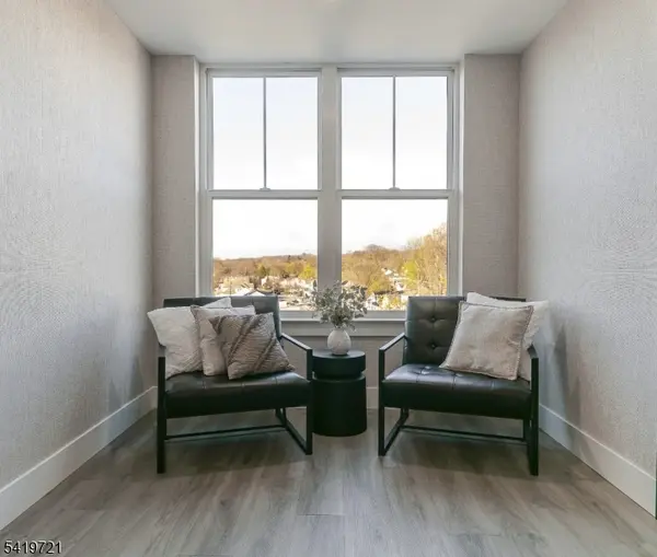 459 Bloomfield Ave #204, Caldwell Boro Twp., NJ 07006