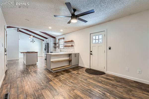 3124 Squaw Valley DR, Colorado Springs, CO 80918