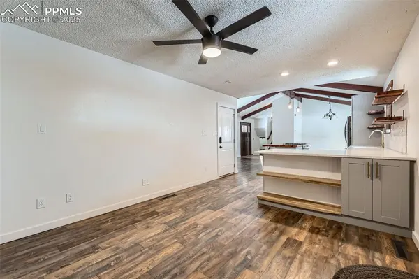 3124 Squaw Valley DR, Colorado Springs, CO 80918