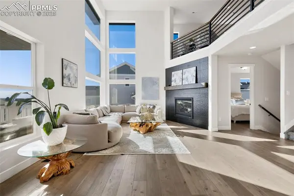 2375 Merlot DR, Colorado Springs, CO 80921