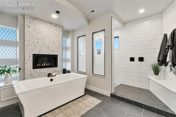 2375 Merlot DR, Colorado Springs, CO 80921