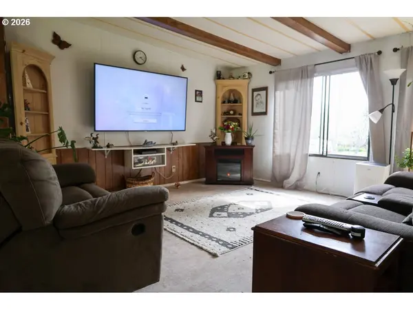 515 RUGH LN, Lakeside, OR 97449