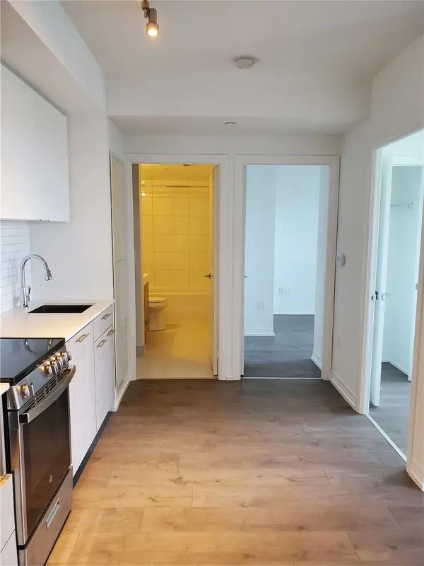 251 Jarvis ST #3713, Toronto C08, ON M5B 0C3