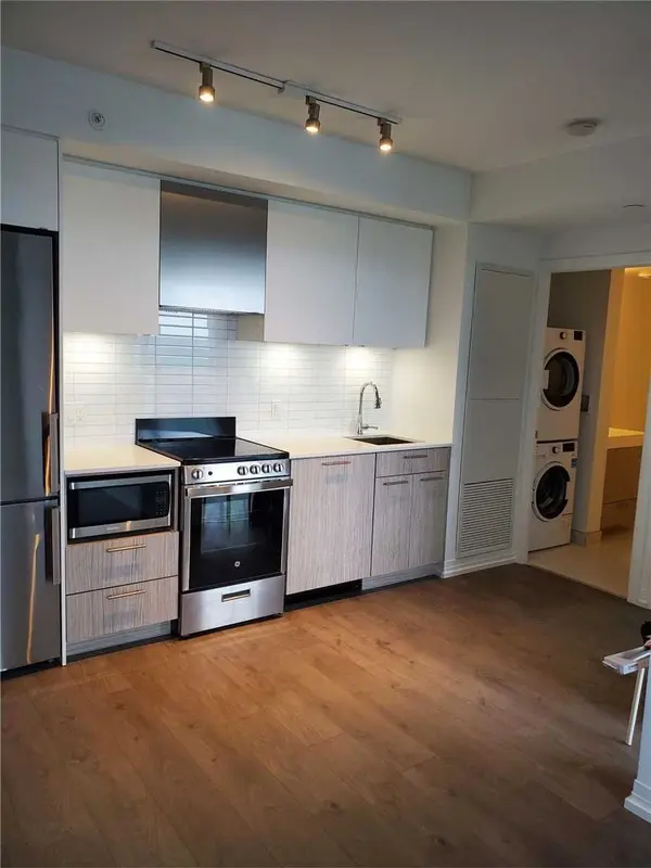 251 Jarvis ST #3713, Toronto C08, ON M5B 0C3