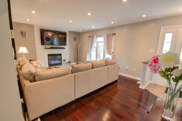 27 Greengables DR, Oro-medonte, ON L0L 1T0