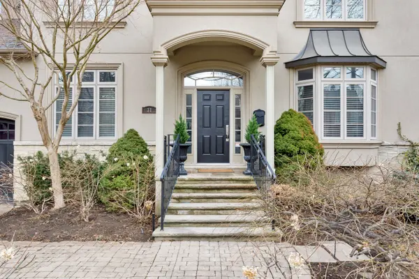 31 Gardenvale RD, Toronto W07, ON M8Z 4C2