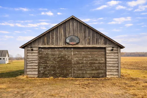 23104 Johnston Line, West Elgin, ON N0L 2C0