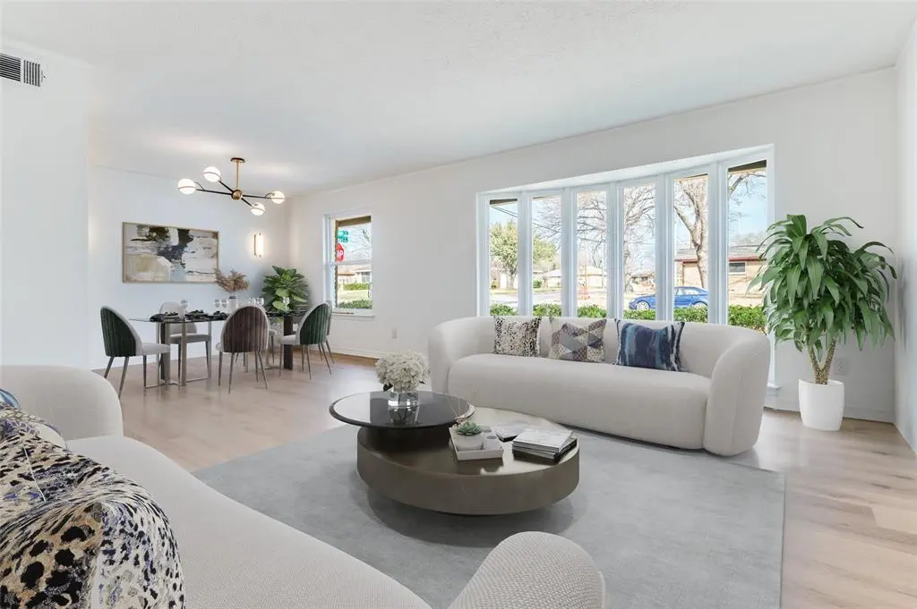 2224 Reynoldston Lane, Dallas, TX 75232