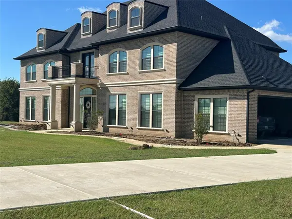 5676 County Road 206, Grandview, TX 76050