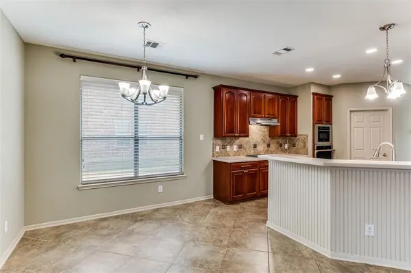 413 Royal Oak Drive, Murphy, TX 75094