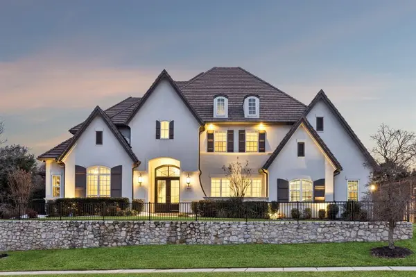 809 Charleston Drive, Southlake, TX 76092