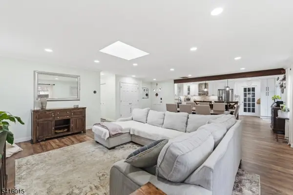 8 Johnson Rd, Franklin Twp., NJ 08873