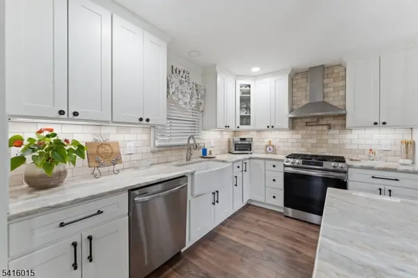 8 Johnson Rd, Franklin Twp., NJ 08873