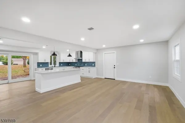 12 Wayne Ter, Bernards Twp., NJ 07920